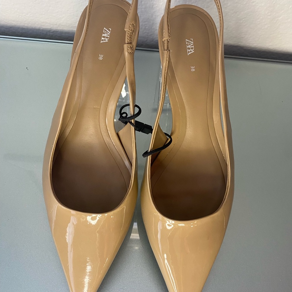 Zara NWT Kitten Heel Slingback Shoe Size 38. - Picture 6 of 9